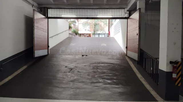 Parking 8m² en alquiler - Barcelona — 4
