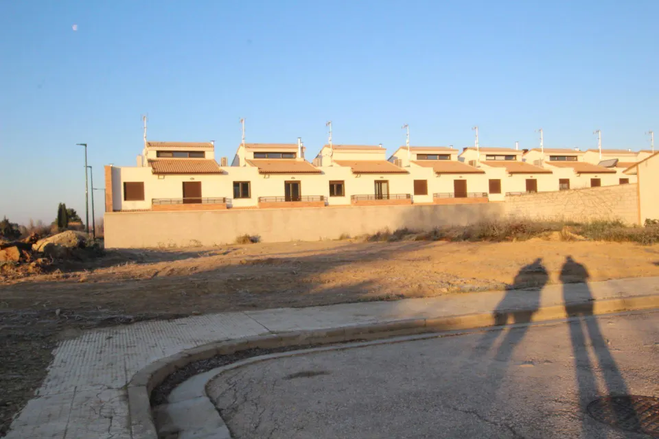 Venta de solar de 300 m2 en Ejea