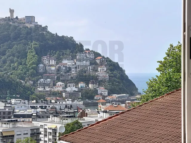 Piso 3 habitaciones 92m² en venta - Antiguo