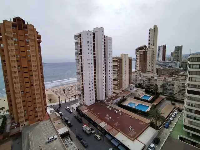 Exclusivo Ático Reformado en segunda linea de playa Levante  - foto 4
