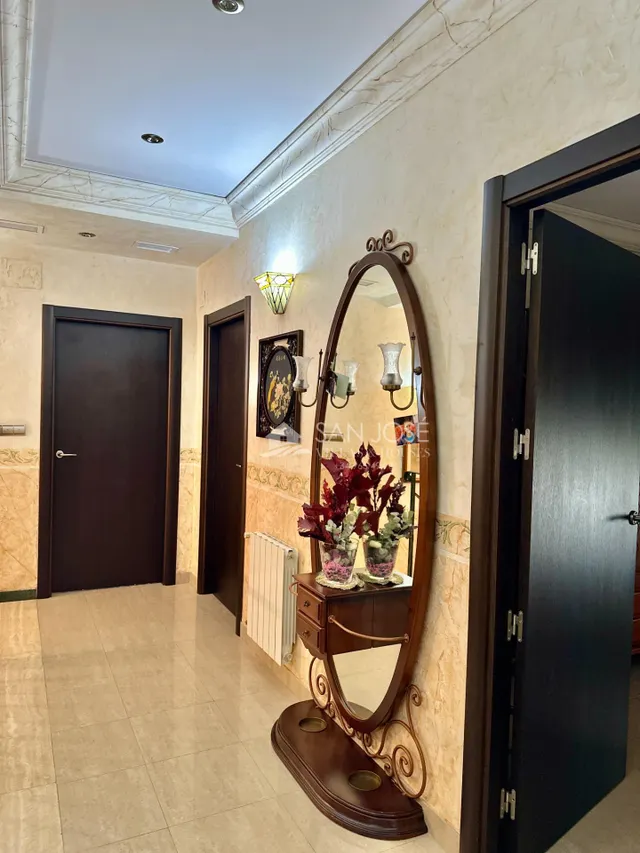 SE VENDE CASA EN MUY BUEN ESTADO EN EL CENTRO DE ASPE — 50