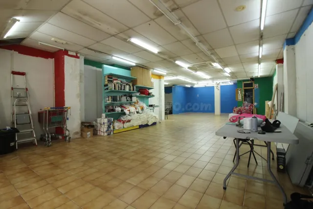 Local Comercial 245 m2 a menos de 50 m. del Mercado Municipa - foto 5