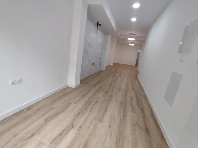 Piso en planta baja a Esternar en la zona de la Viñuela. Ide - foto 3