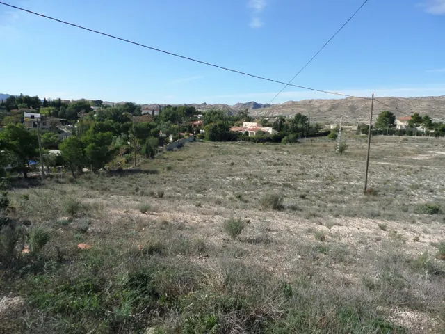 OPORTUNIDAD SOLAR URBANO IDONEO PARA construcción DE CHALETS MUY PROXIMO A ALICANTE — 15