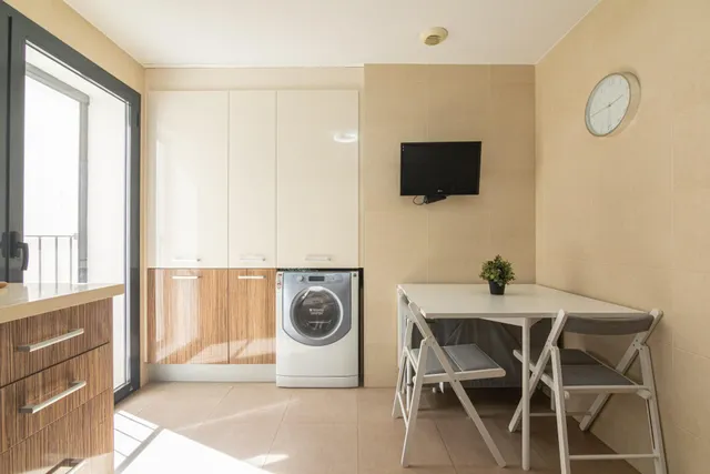 vivienda con piscina, plaza de garaje, terraza, 3 habitaciones y 2 baños — 19