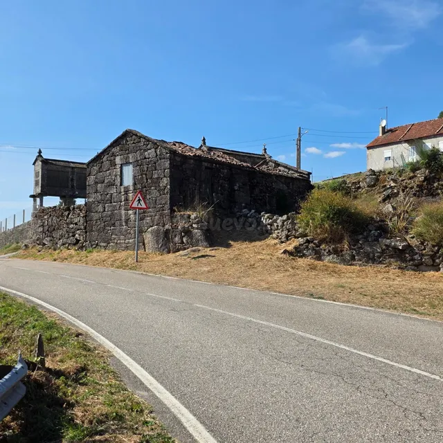 Casa de Piedra gallega para reformar — 28