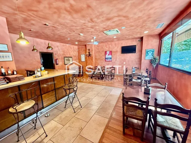BAR-RESTAURANTE EN VENTA | LOCAL TOTALMENTE EQUIPADO Y EN PE - foto 2