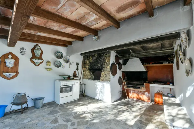 FINCA RUSTICA CON PISCINA EN INCA — 34