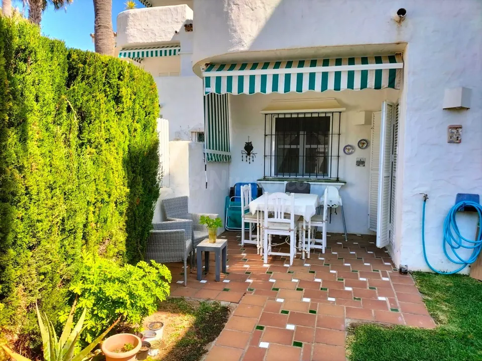 Alquiler desde ya hasta 30 de junio apartamento en la barrosa