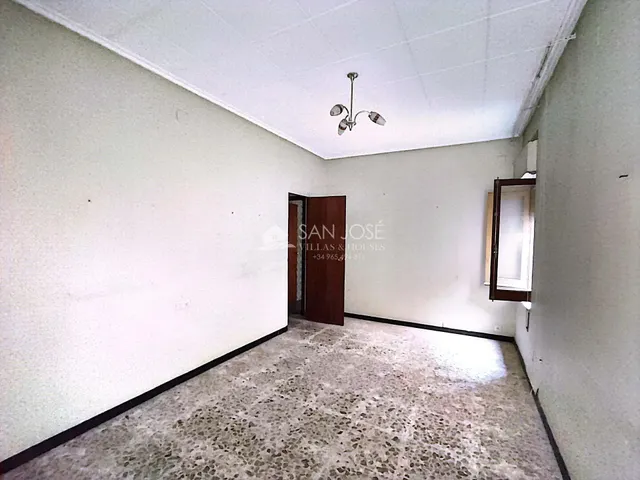 VENTA DE CASA EN LA ROMANA PARA REFORMAR — 18