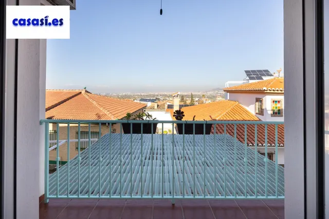 Maravillosa casa  a pocos minutos  andando  al  centro de La Zubia — 21