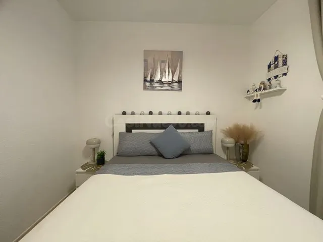 Apartamento reformado con vistas al mar y licencia turística en Playa del Cura — 11
