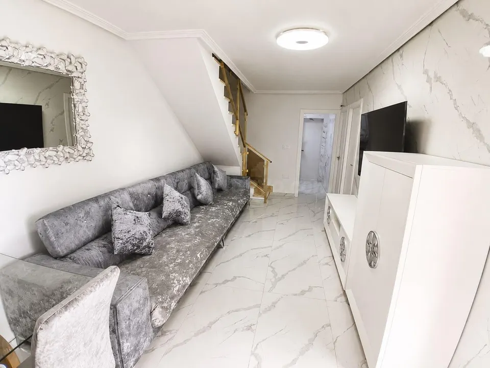 Chalet pareado a solo 500 metros de la playa en Lo Pagán