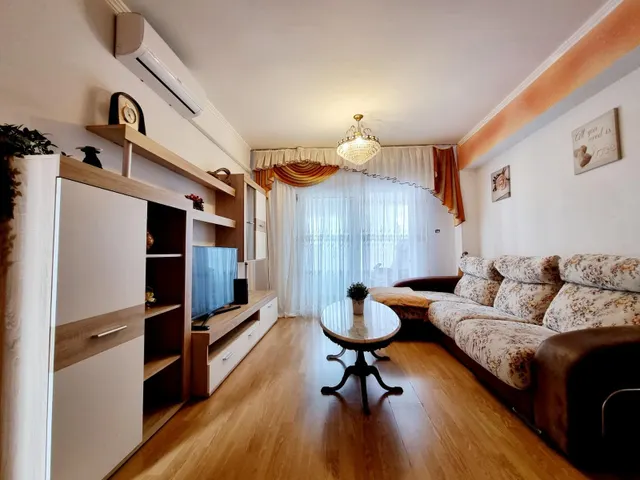 Excelente apartamento cerca del mar en Punta Prima — 3