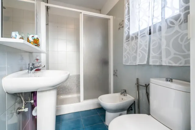 Casa de 4 plantas en zona céntrica de La Laguna · Ideal para inversores y familias numerosas · Muchas posibilidades — 32