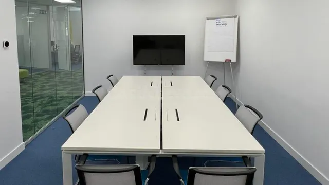 Oficina en alquiler en No Tiene — 3
