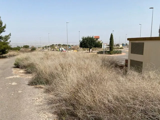 Venta de 5 Suelos Urbanos Residenciales en Urbanización TORR - foto 4