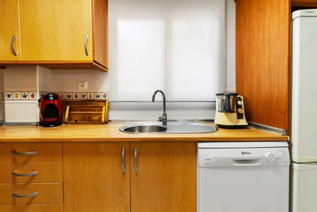 Amplio apartamento en Aguamarina, 50m de la playa — 8