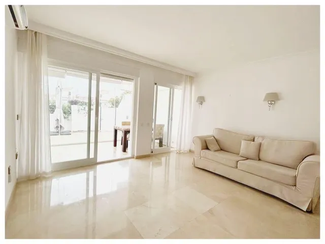 Marina del Sol - Apartamento 2 Dormitorios, Garaje, Trastero, Piscina Comunitaria — 2