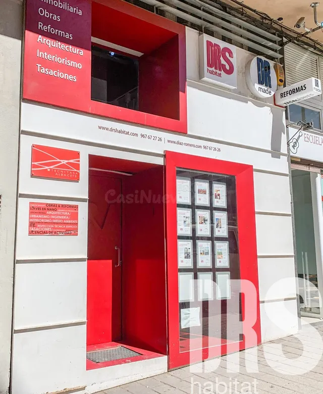 INMEJORABLE UBICACIÓN EN EL CENTRO DE CHINCHILLA — 5
