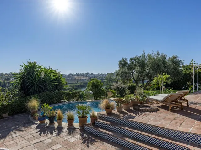 PRECIOSA CASA EN GUADALMINA ALTA, MARBELLA - foto 3