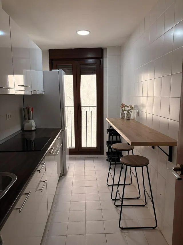 APARTAMENTO REFORMADO CON GARAJE — 8