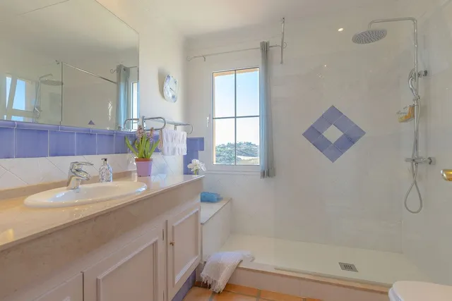 Villa 5 habitaciones 298m² en venta - Elviria — 24