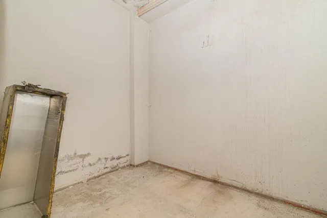 Local Comercial en la Calle San Miguel de Armilla — 20