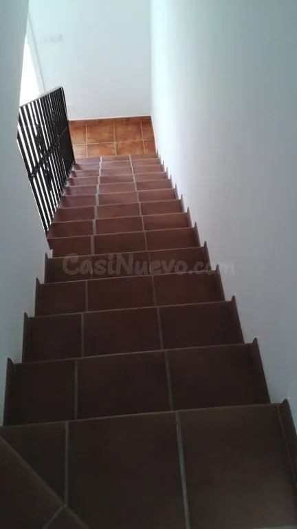 VILLA EXCLUSIVA CON PISCINA PRIVADA EN LA AXARQUÍA MALAGUEÑA — 9