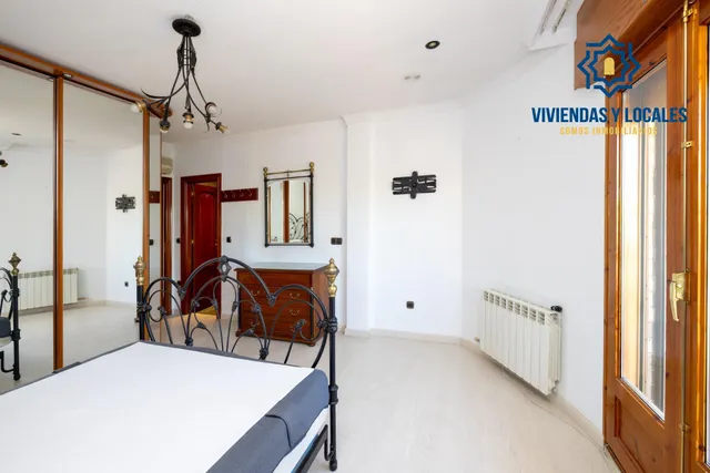 Estupendo chalet independiente en Cájar — 26