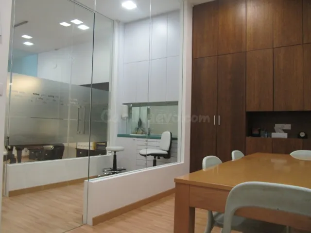 IMPRESIONANTE LOCAL COMERCIAL TOTALMENTE EQUIPADO EN NOVELDA - foto 3