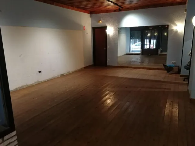 Local comercial en Calella — 3
