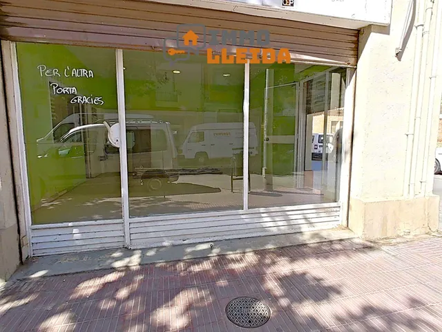 OPORTUNIDAD Local céntrico en Balaguer — 21