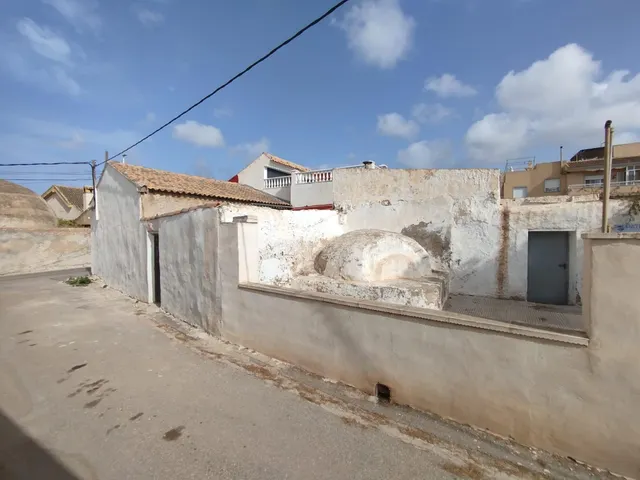 GRAN OPORTUNIDAD EN LA COSTA MURCIANA – SE VENDEN DOS CASAS  - foto 2