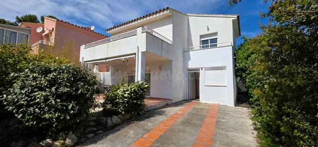Chalet a solo 280 metros de la playa en l’Ametlla de Mar