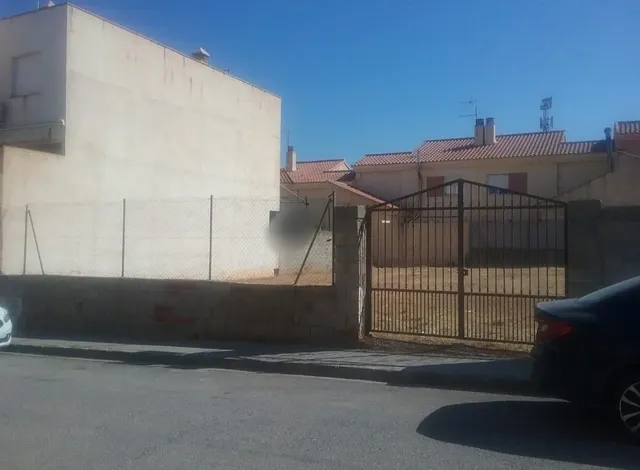Bonita parcela en Huétor Vega — 3
