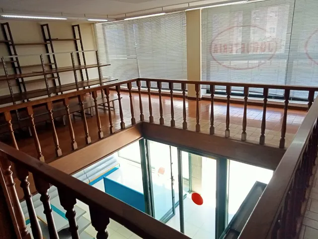 LOCAL COMERCIAL DE DOS ALTURAS EN BOIRO — 12