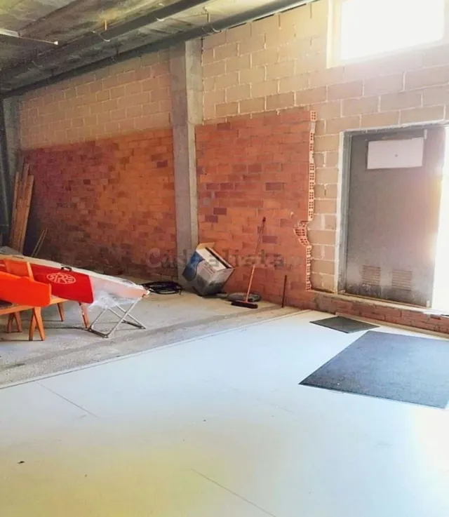 Local comercial 81m² en alquiler - Rosalia de castro - foto 5
