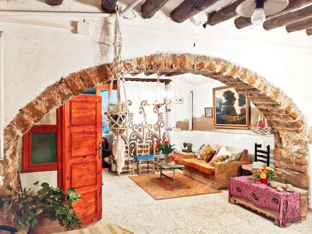 Histórica casa de piedra en Cinctorres – 741 m2 con múltiple - foto 4