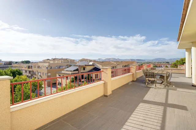 Exclusivo ático dúplex reformado con magnífica terraza en es - foto 5