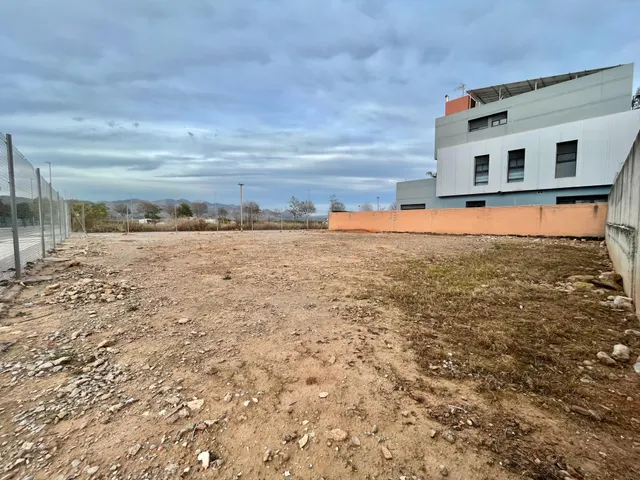 SUELO URBANO EN VENTA EN LA ZONA DE PAU LLEDÓ — 4