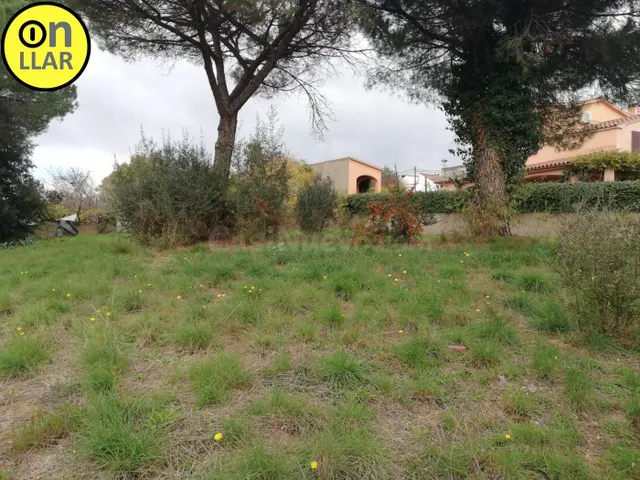 Solar urbano para 2 casas aisladas con posibilidad de segreg - foto 5