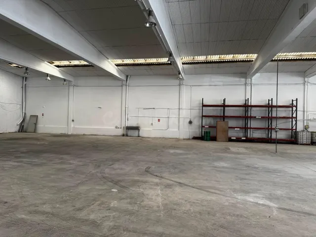NAVE INDUSTRIAL EN REUS - foto 4