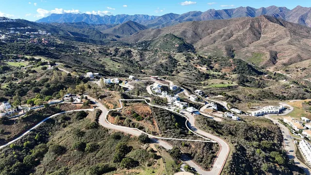 Parcela exclusiva en La Cala Golf, Mijas - Vistas al mar y g - foto 2
