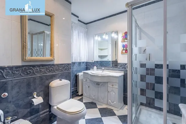 Piso en Avenida Don Bosco — 18