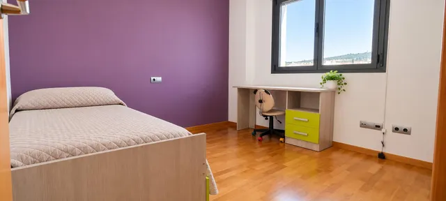 GRAN PISO CON PARKING Y TRASTERO — 20
