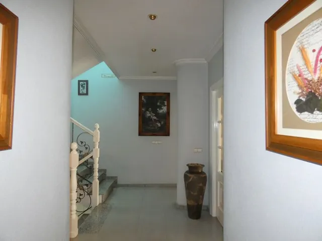 Villa 4 habitaciones 405m² en venta - Centro urbano 2 — 23