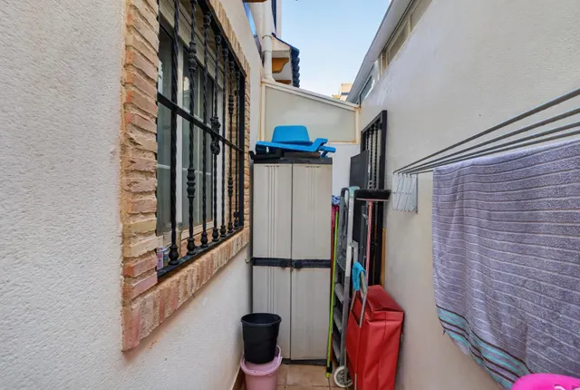Las Chismosas - Adosado en esquina con 3 dormitorios, jardín al sur y piscina comunitaria — 27