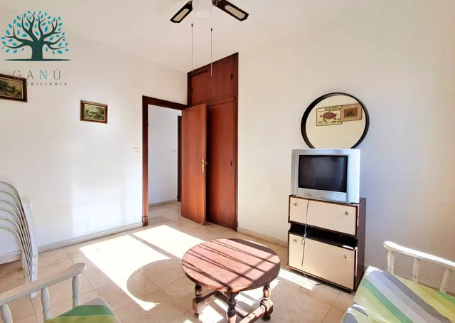 ESPECTACULAR CHALET A UN PASO DE LA PLAYA — 25