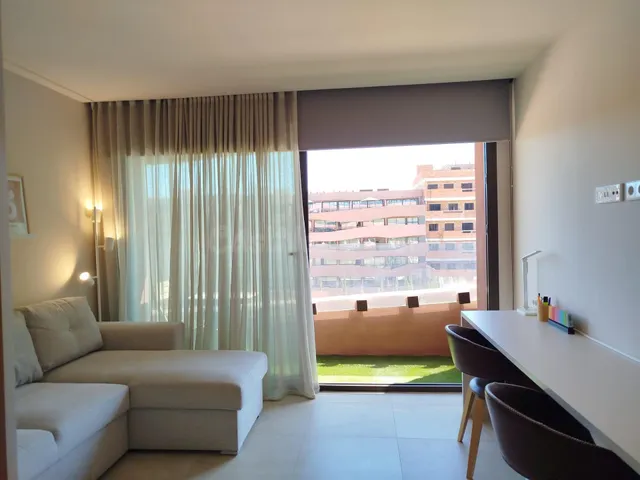 ¡Se alquila en Guadalupe, estudio con piscina comunitaria! — 3